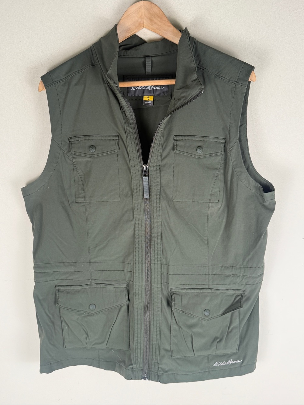 Eddie Bauer Men's Dark Olive Utility Vest